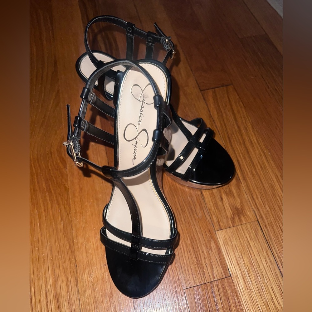 Jessica Simpson wedge sandals,size 8